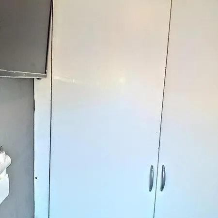Two House Boekarest